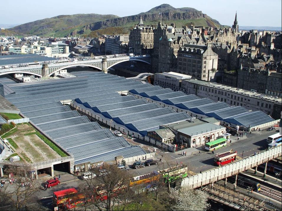 Walk a mile to save £34 on an Edinburgh-London rail ticket - Vimarsana News