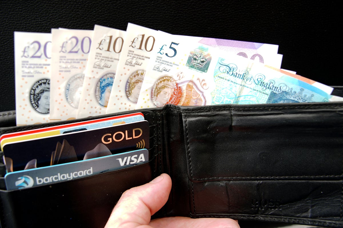 Self-made workers ‘unsure how to manage their savings’