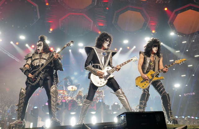 KISS