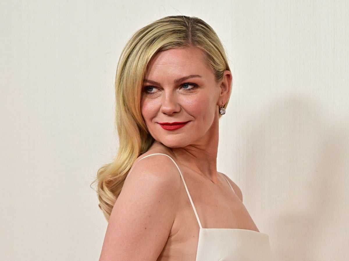 Kirsten Dunst explains why she rejects Hollywood beauty standards