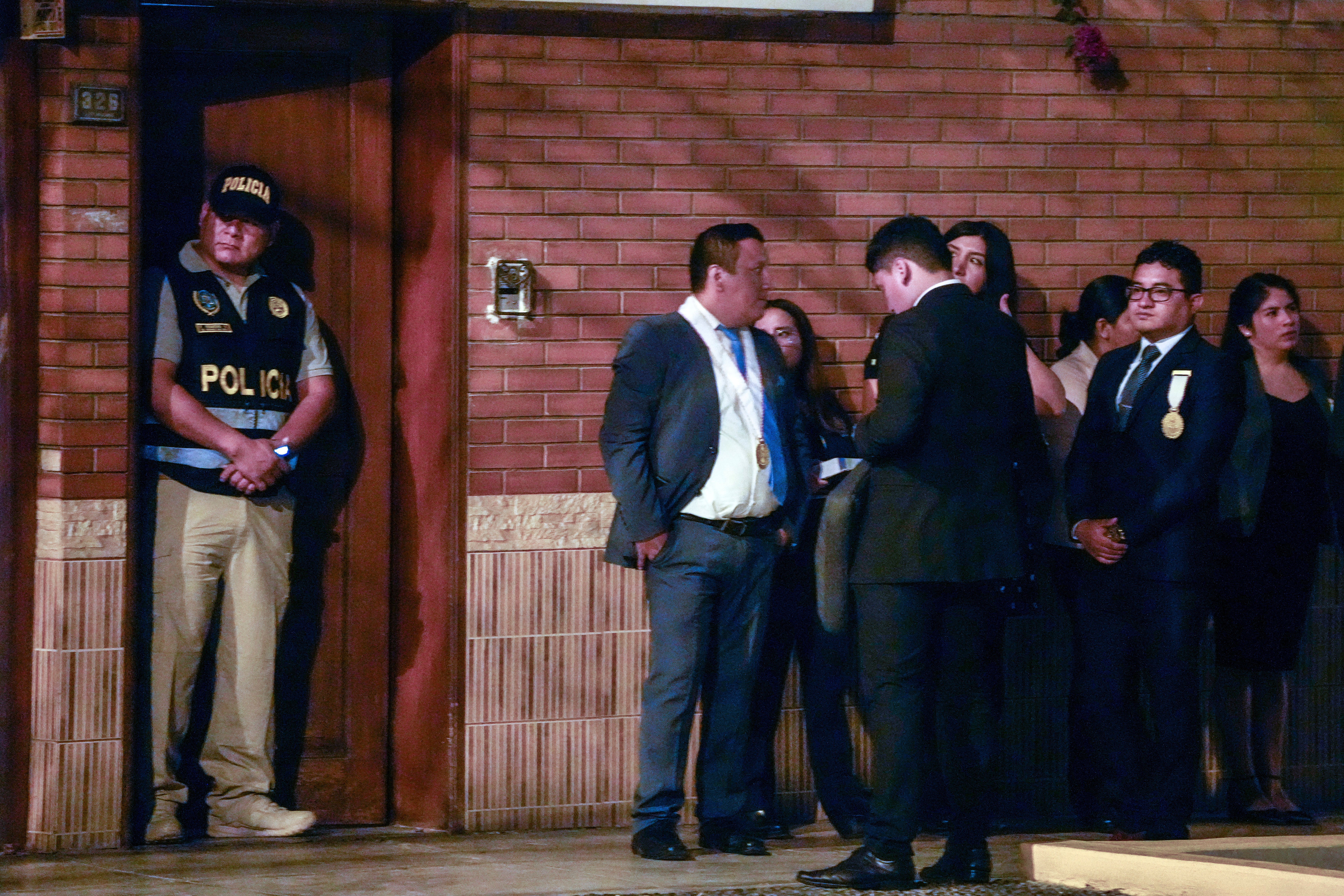 AP EXPLICA-PERÚ PRESIDENTA