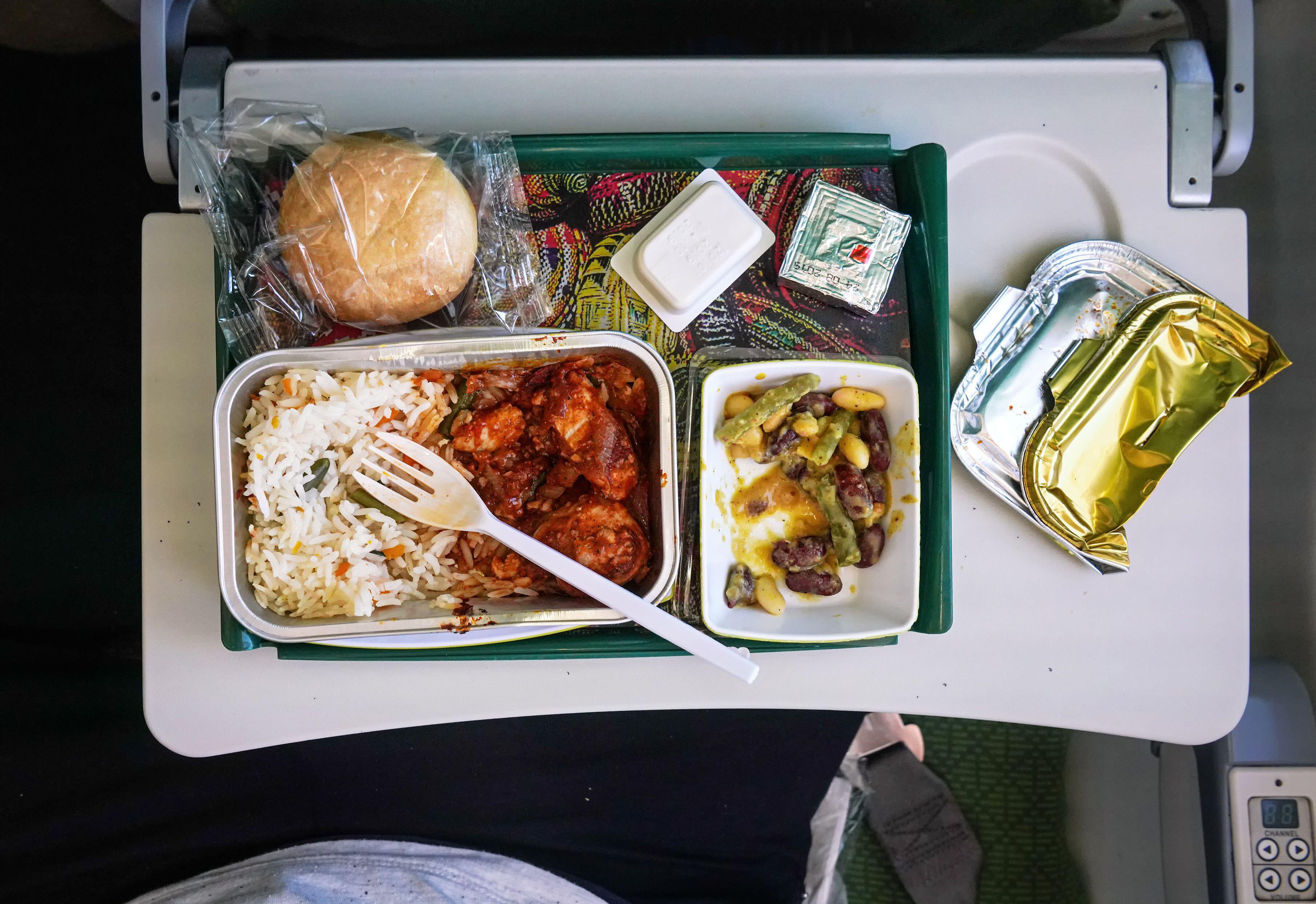 What you need to know about airplane food