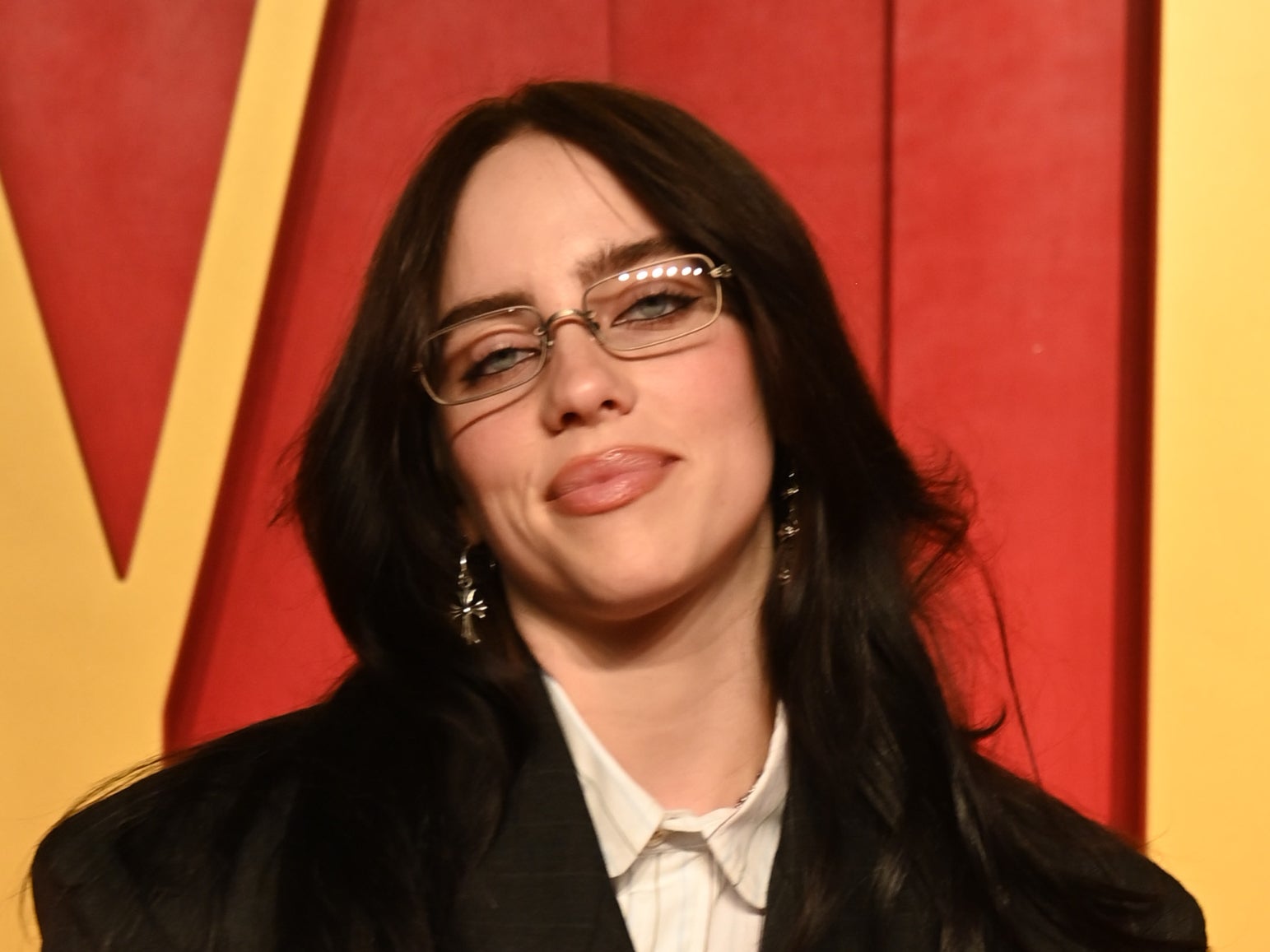 <p>Billie Eilish attends the 2024 Vanity Fair Oscar Party </p>