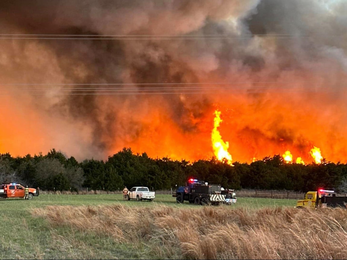 Firefighters and emergency responders at the scene of a wildfire in Woodward County, Oklahoma, on Sunday 7 April, 2024