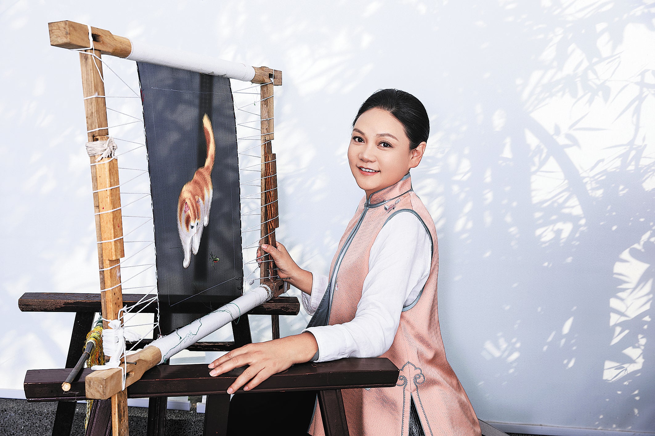 Zou Yingzi has been dedicated to the inheritance of Su embroidery for decades