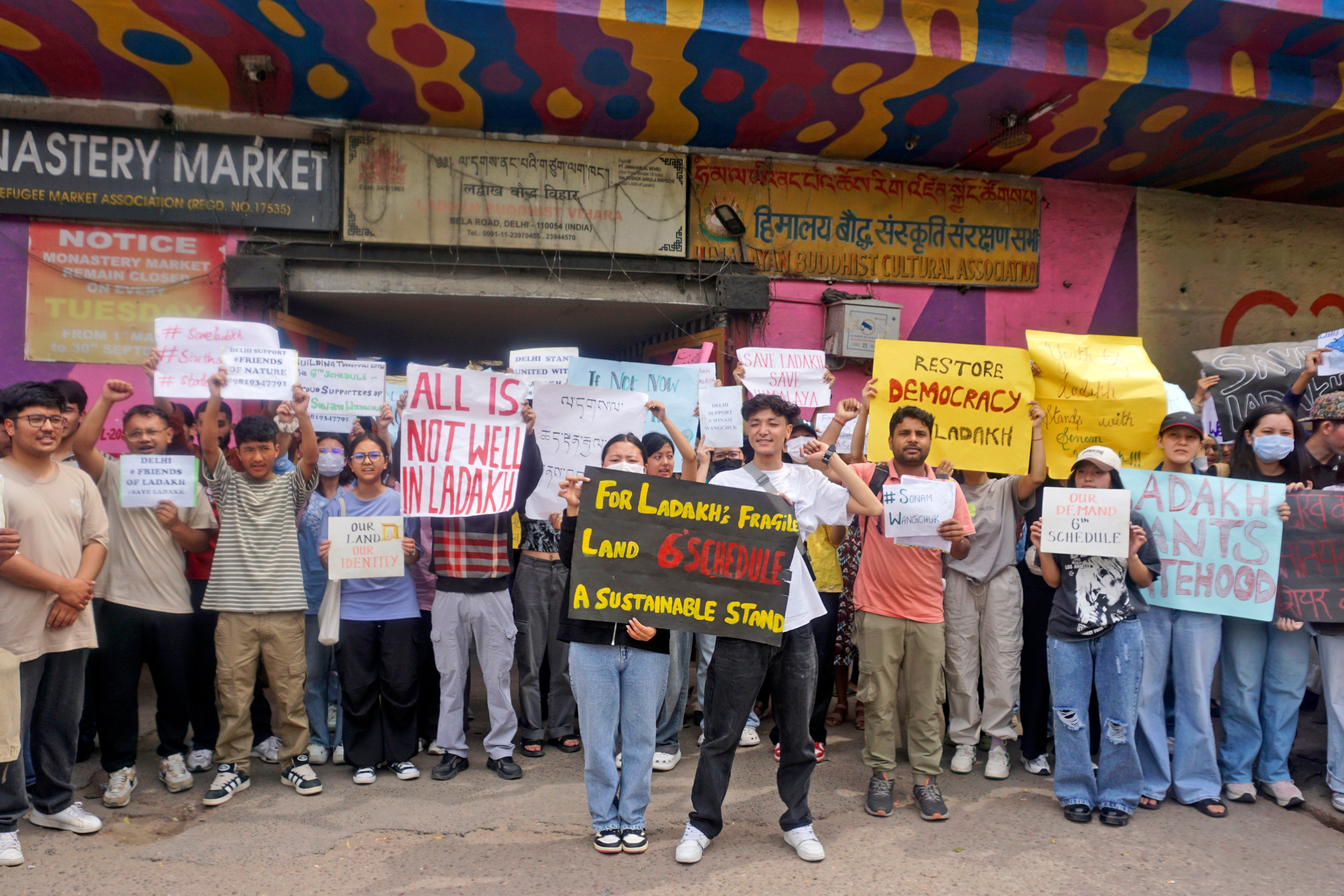 <p>People from Ladakh participate in protest demanding statehood for their mountainous region</p>