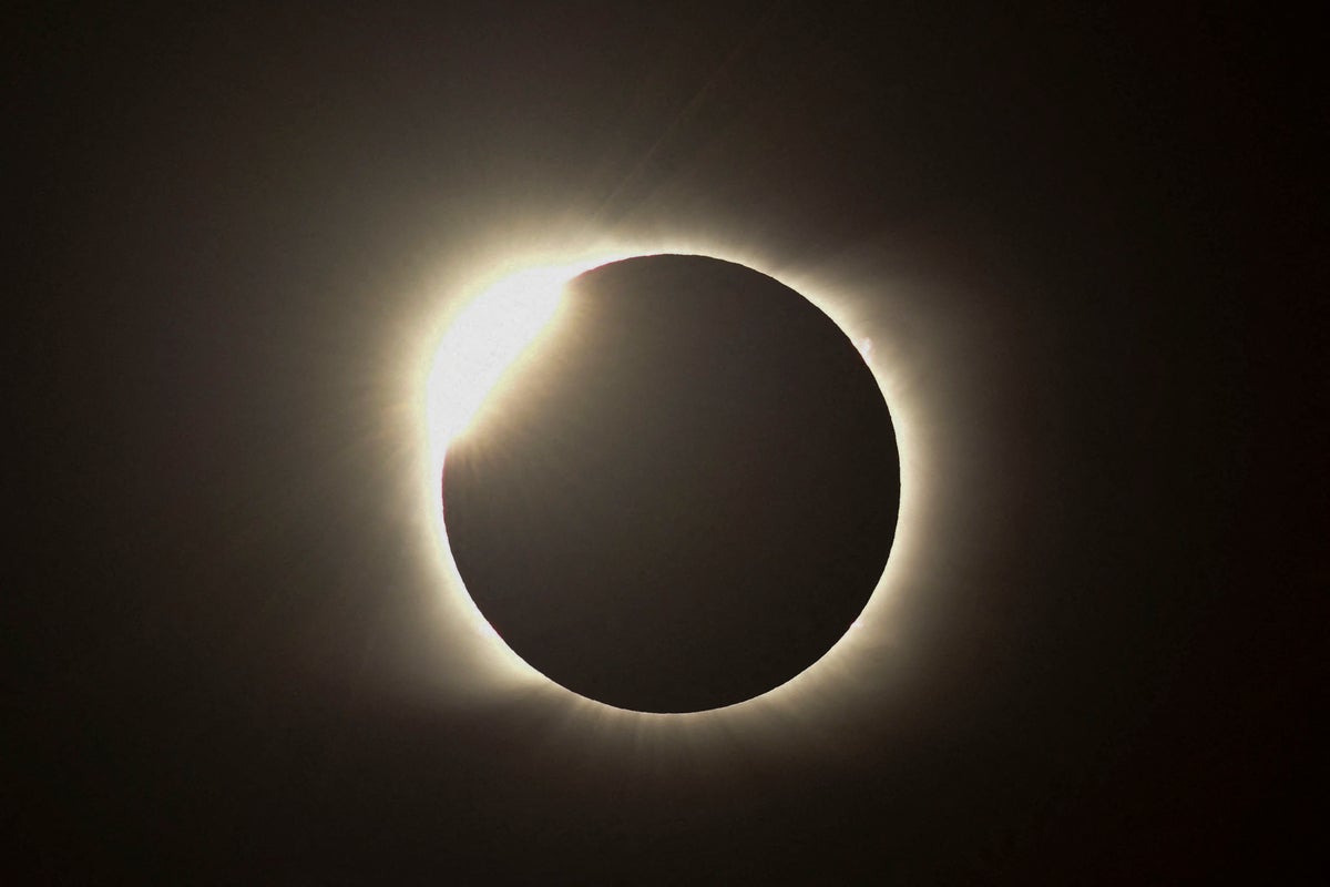 Watch live total solar eclipse 2024 updates from Nasa