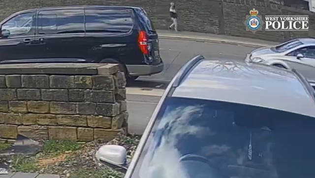 Mother, 27, stabbed to death in Bradford while pushing baby in pram is ...