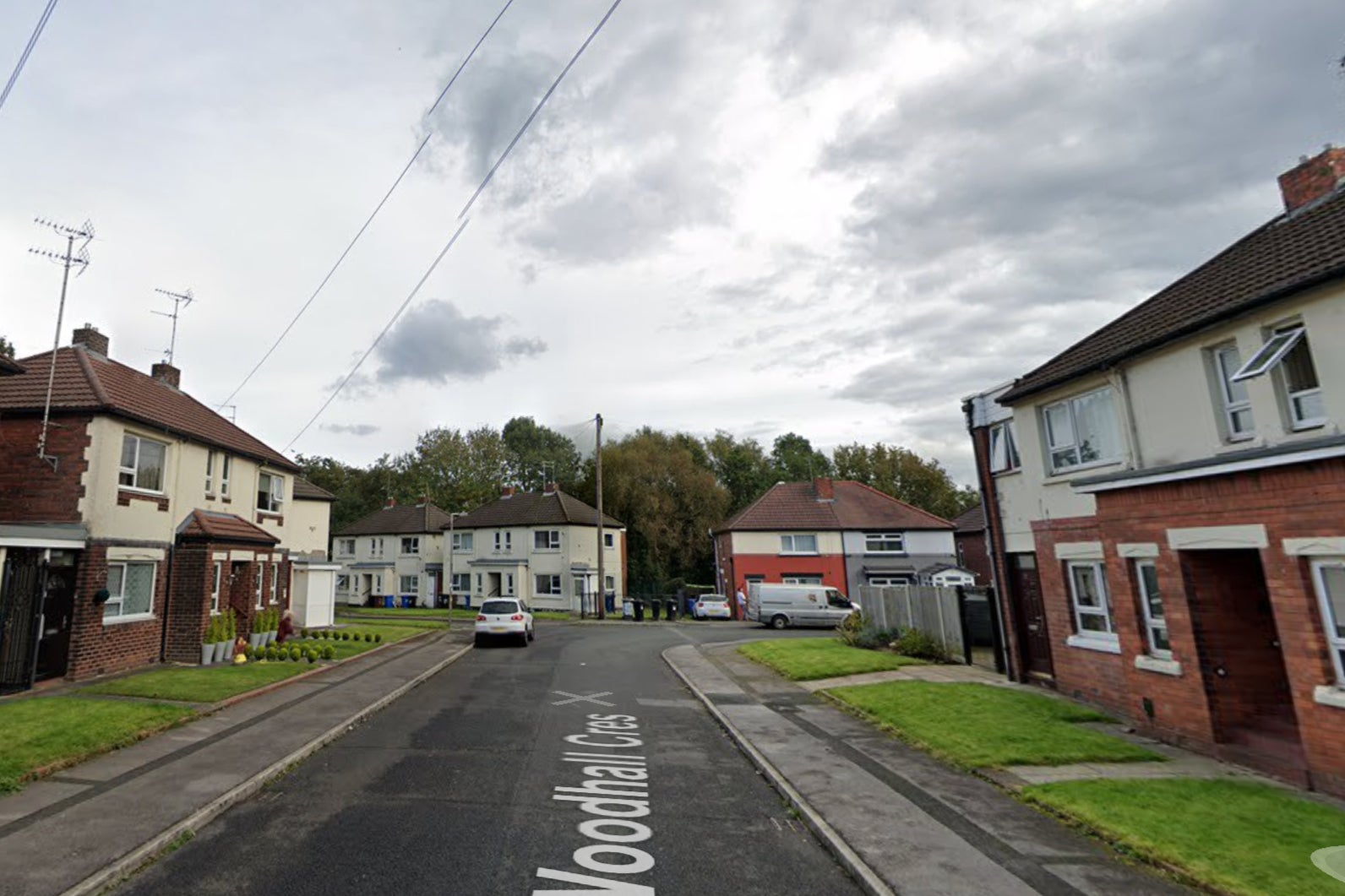 A bomb squad was called to Woodhall Crescent in Reddish, Stockport