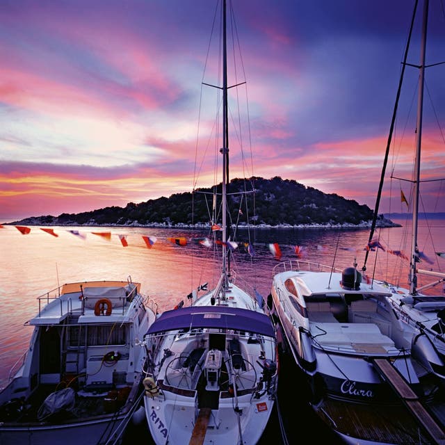 <p>From stunning natural beauty to fascinating culture and delicious food and drink, the Dubrovnik Riviera  makes for the perfect all-round break </p>