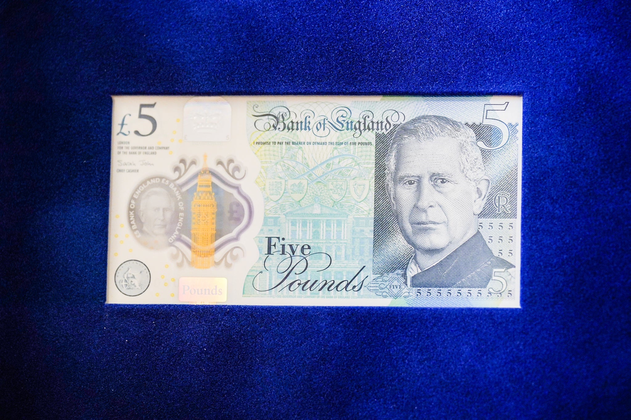 The new £5 note