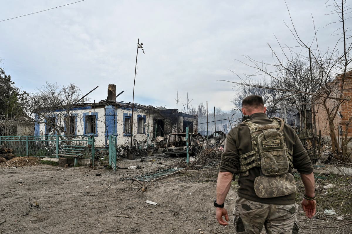 Ukraine-Russia war live: Kyiv foils drone attacks by Putin’s forces as Zaporizhzhia nuclear plant hit again Ukraine-Russia war live: Kyiv foils drone attacks by Putin’s forces as Zaporizhzhia nuclear plant hit again