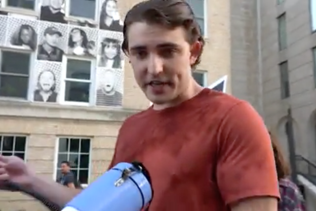 <p>Jacob Wohl crashes an abortion rights protest in 2022.</p>