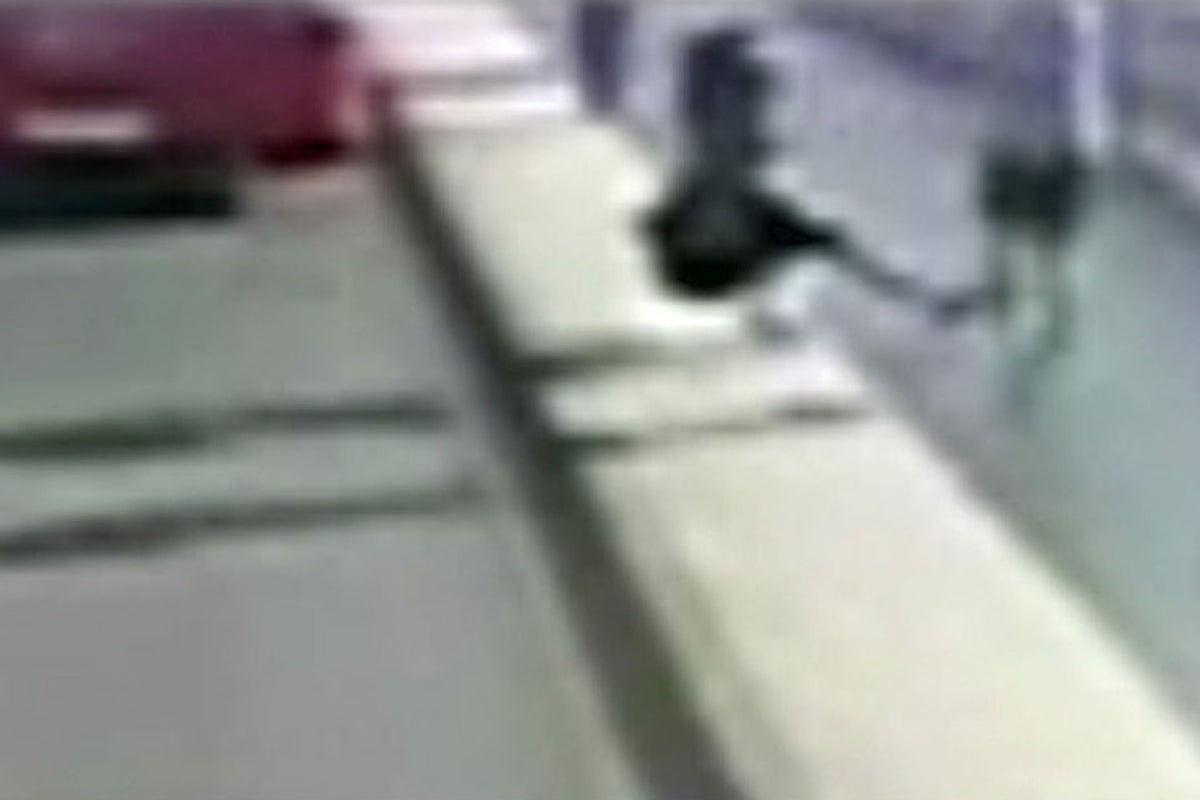 Man arrested in ‘Putney pusher’ case released under investigation