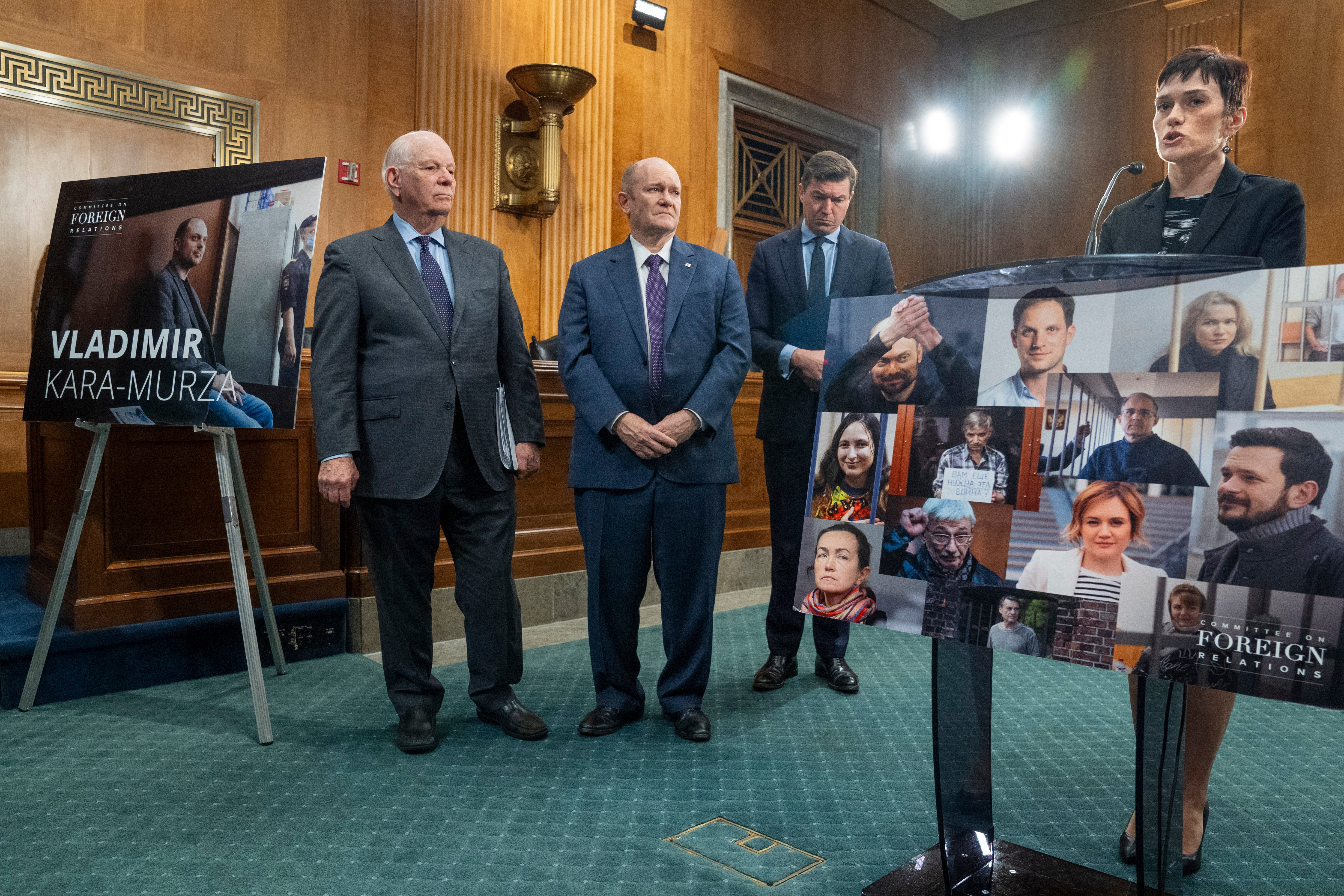 Senator Ben Cardin, far left, chair of the Senate Foreign Relations Committee, stands with Evgenia Kara-Murza in Washington on Tuesday