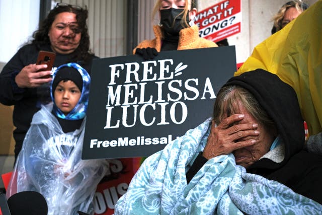 <p>Melissa Lucio’s mother, Esperanza Treviño, and other supporters gathered at the Cameron County Courthouse to protest her execution in 2022. Now, prosecutors say she received an unfair trial.</p>