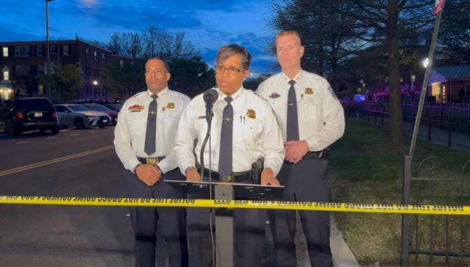 Mass shooting in Washington DC leaves man dead and 5 injured after gunmen open fire into crowd - Vimarsana News