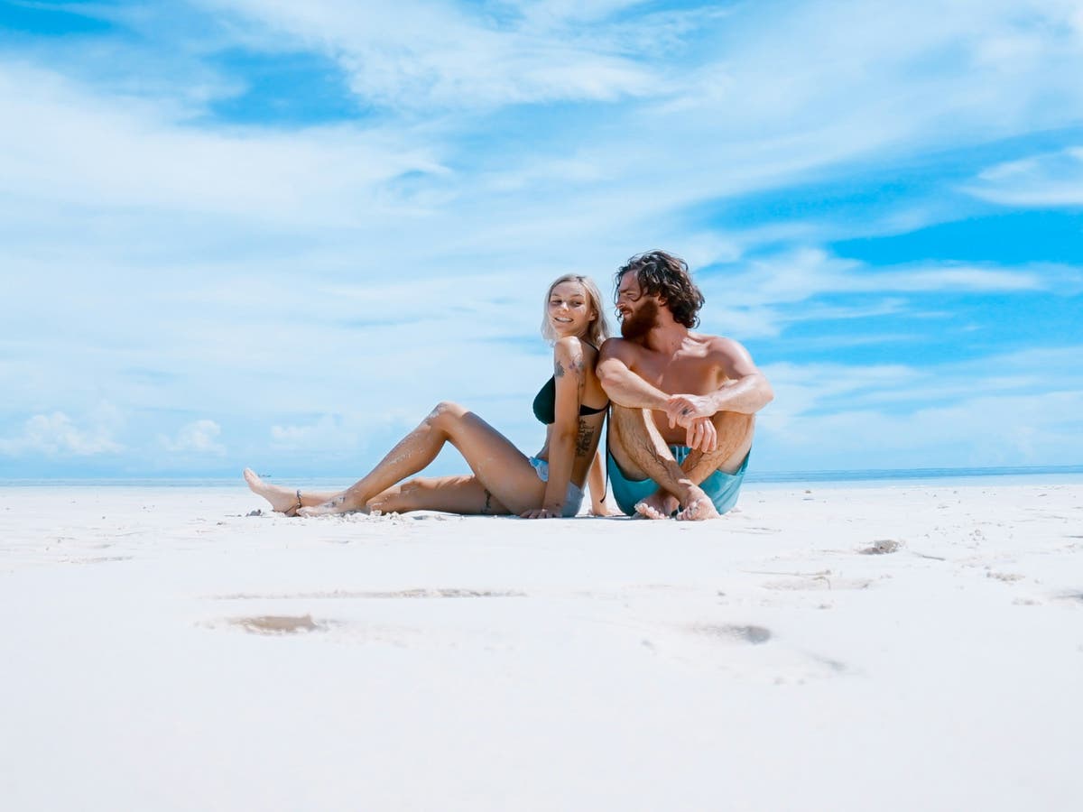 Expert reveals the three biggest things that can end a relationship on holiday