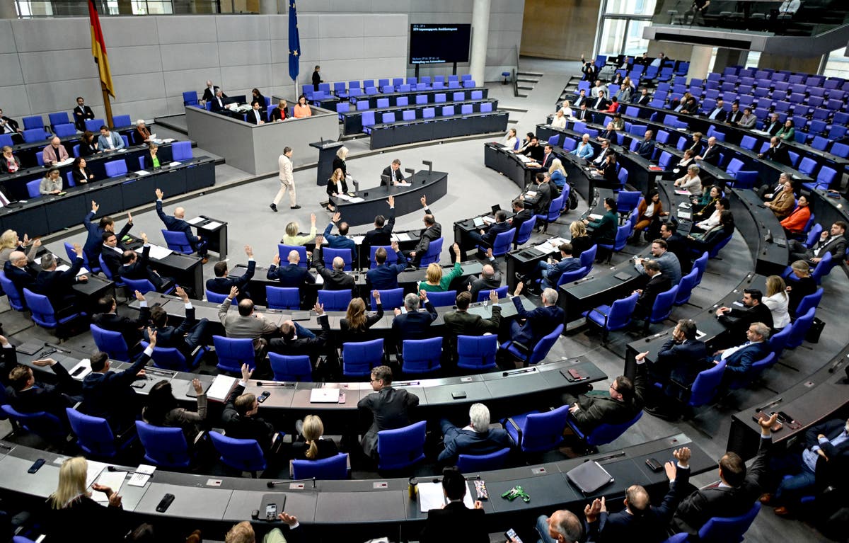 German parliament approves payment cards for asylum-seekers to limit ...