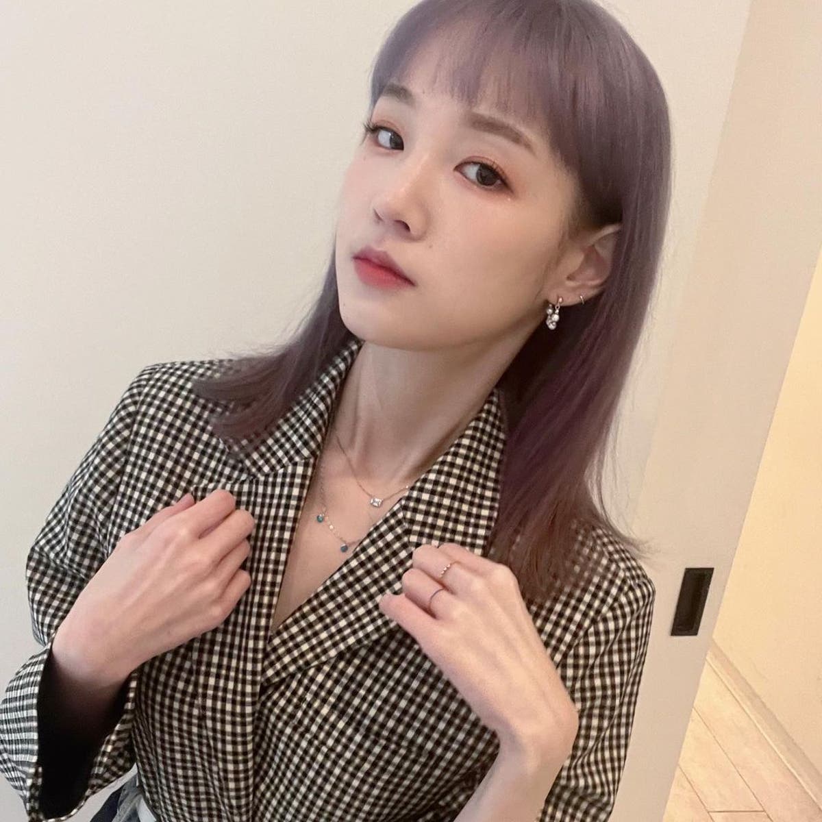 South Korean singer Park Bo-ram passes away at 30, investigation into death underway