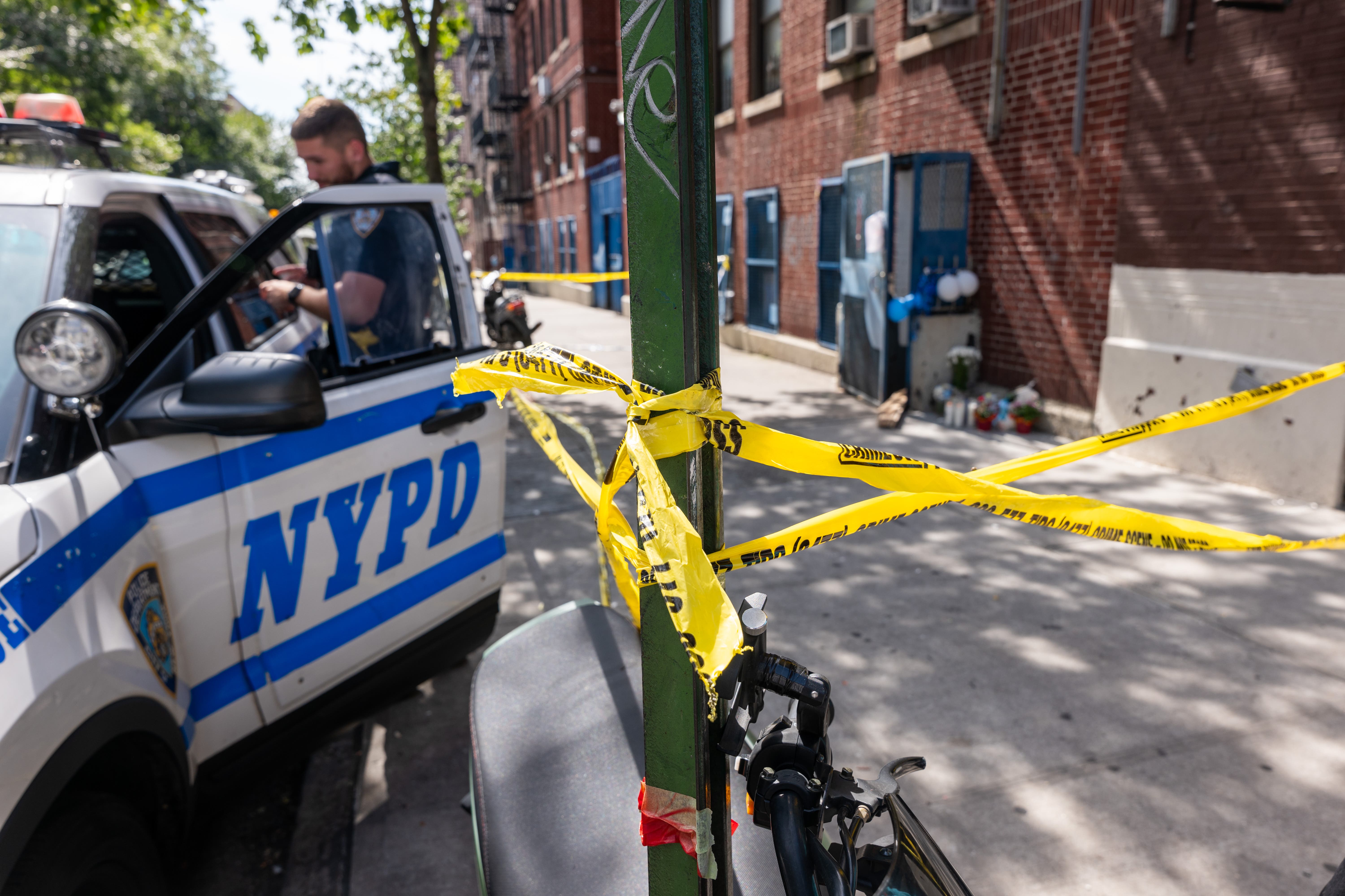 Why voters think crime is up and the economy is bad — even though neither are true - Vimarsana News