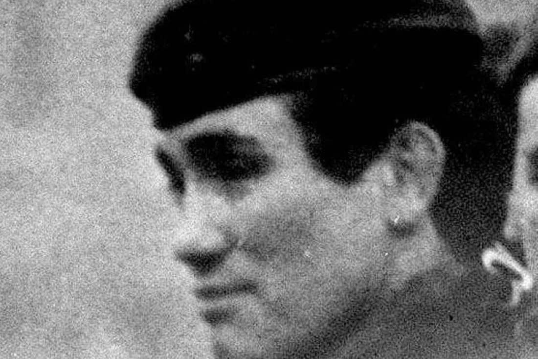 Grenadier Guards Captain Robert Nairac talking to children in the Ardoyne area of Belfast (PA archive)