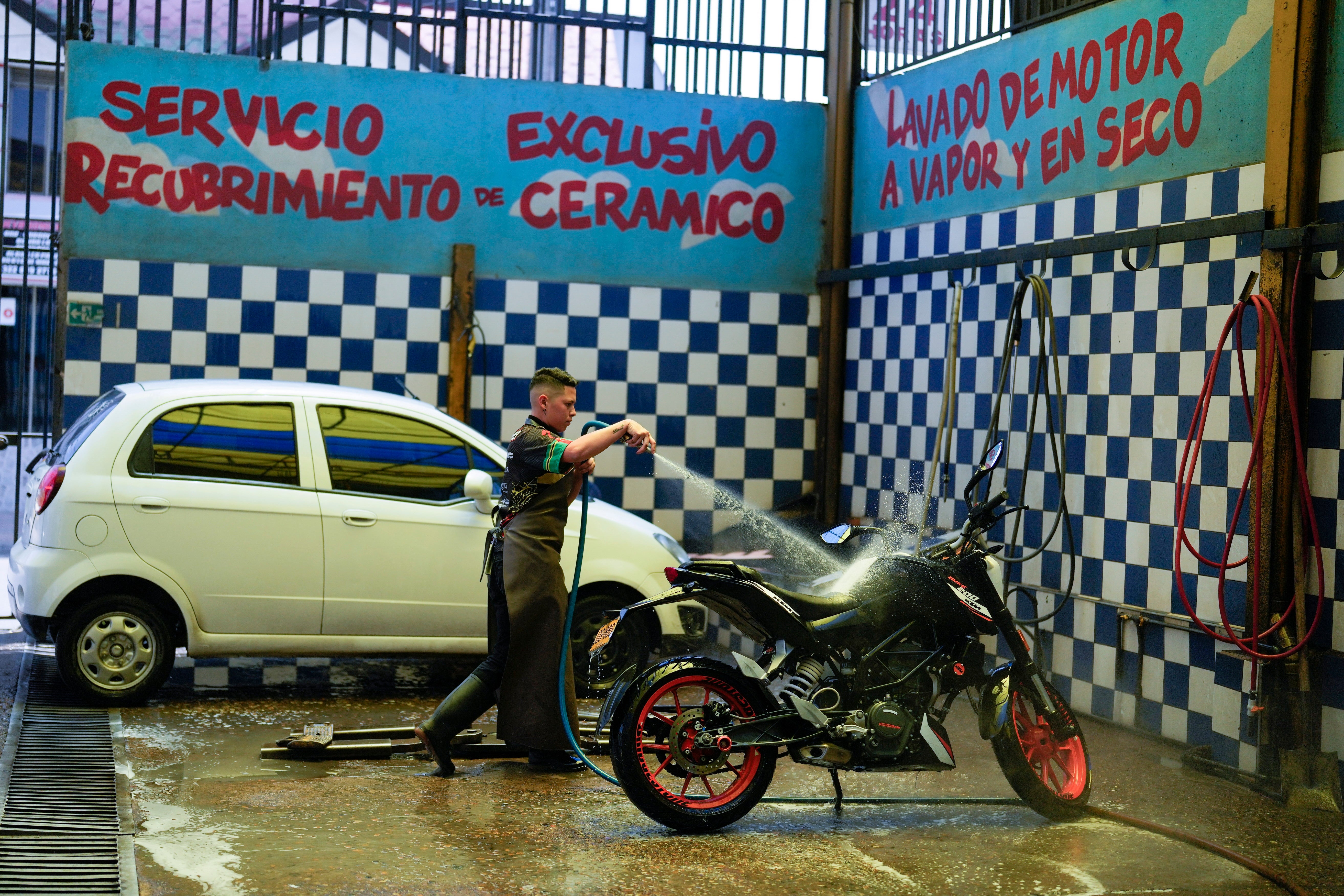 Colombia Rationing Water