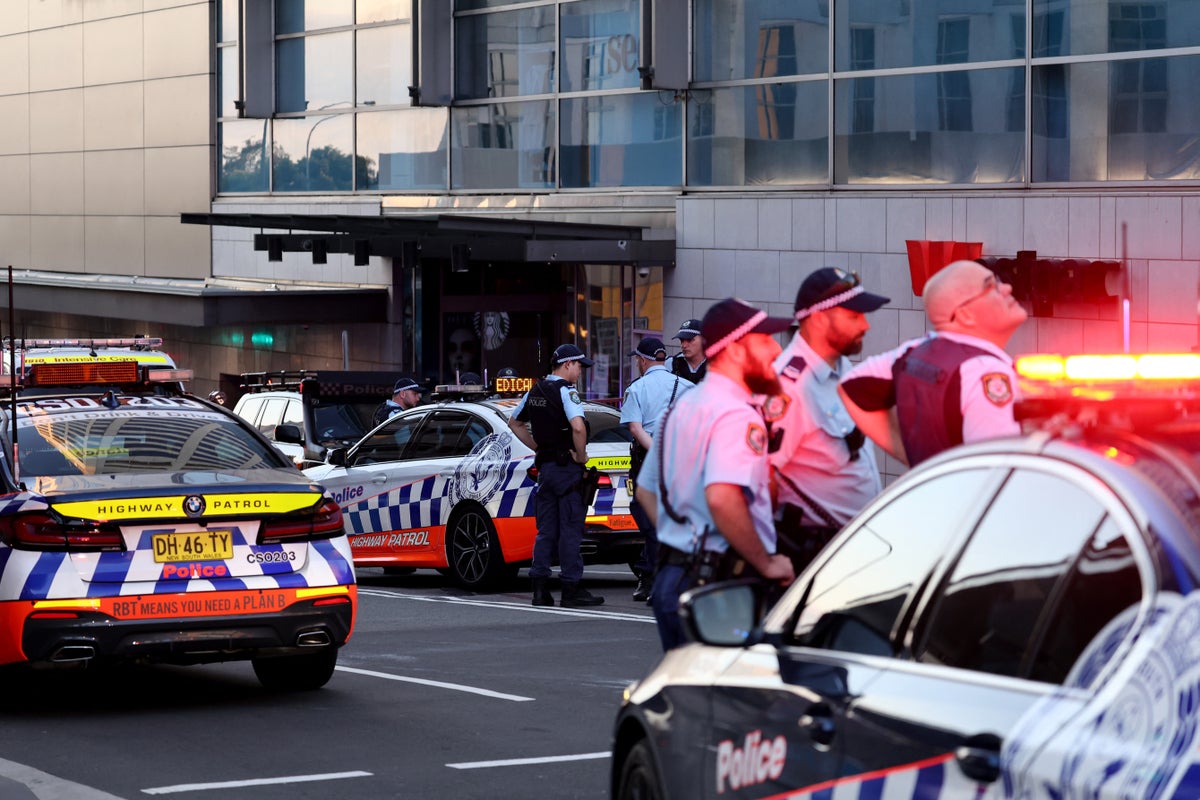 Sydney stabbing live: Suspect dead as five killed in mall spree