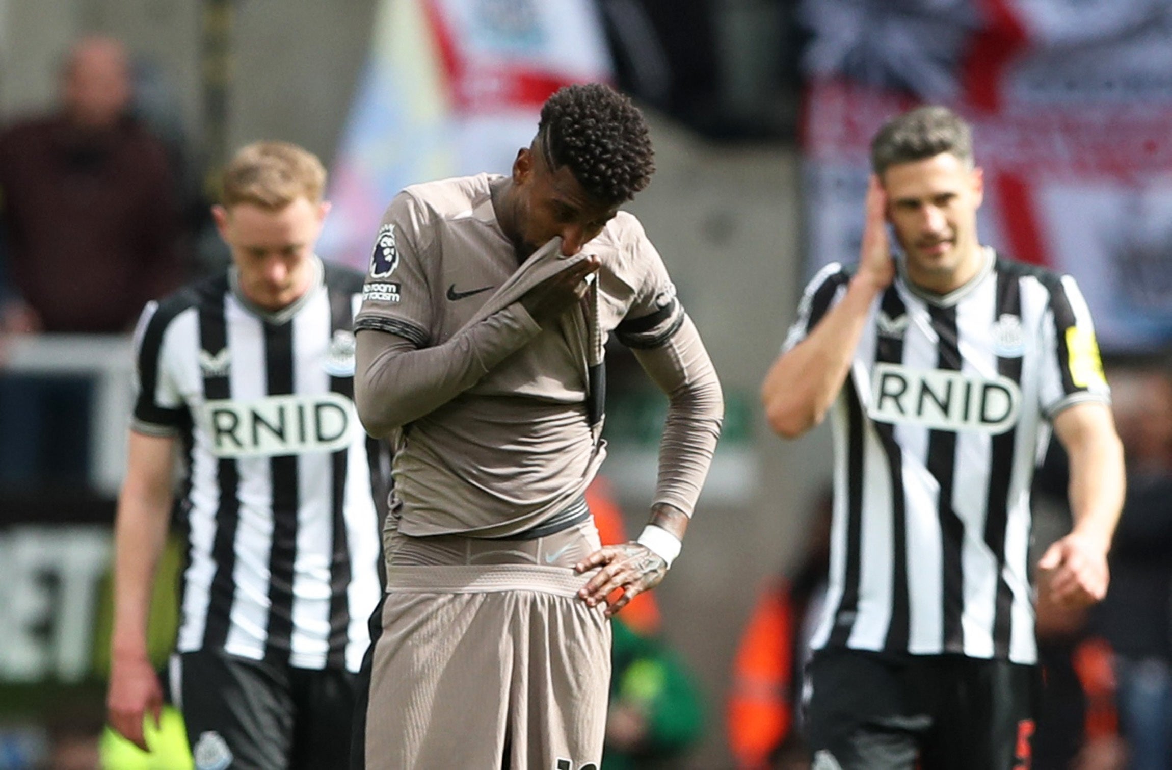 Tottenham fell to a heavy defeat at Newcastle