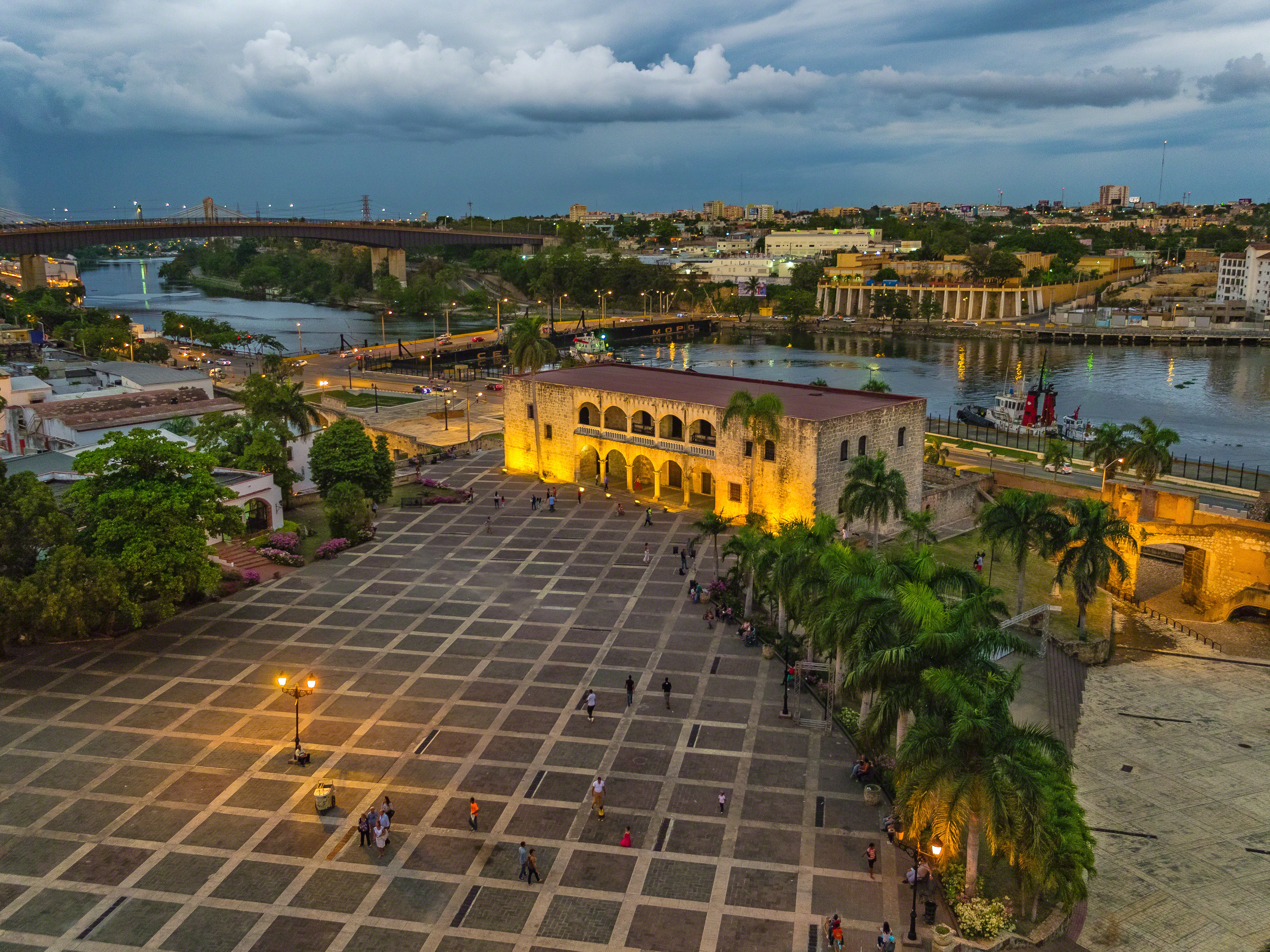 With Spanish architecture, ancient ruins and cobblestone streets, Santo Domingo is a must-visit for history lovers