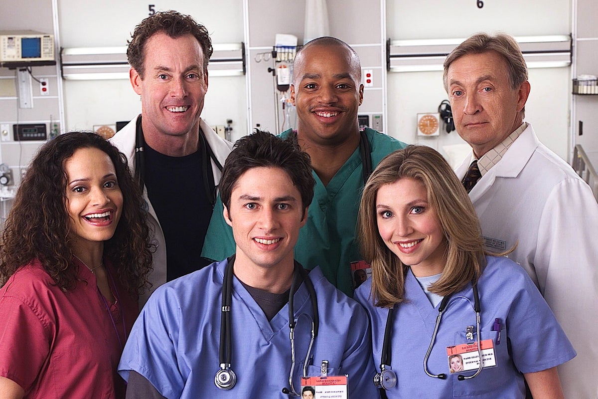 Scrubs fans celebrate as cast ‘get back together’ for unexpected reunion 