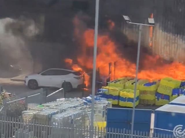 <p>An Evri depot in Avonmouth has caught fire </p>