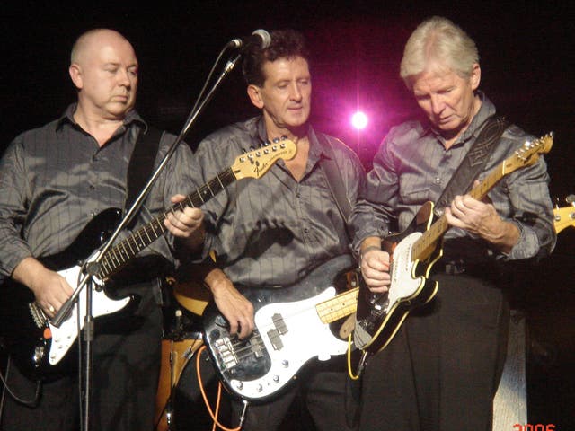 <p>The Searchers performing live</p>