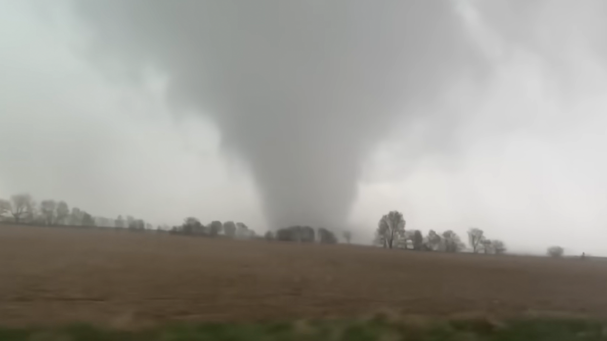 Watch: Storm chasers drive through powerful tornado tearing across rural Iowa