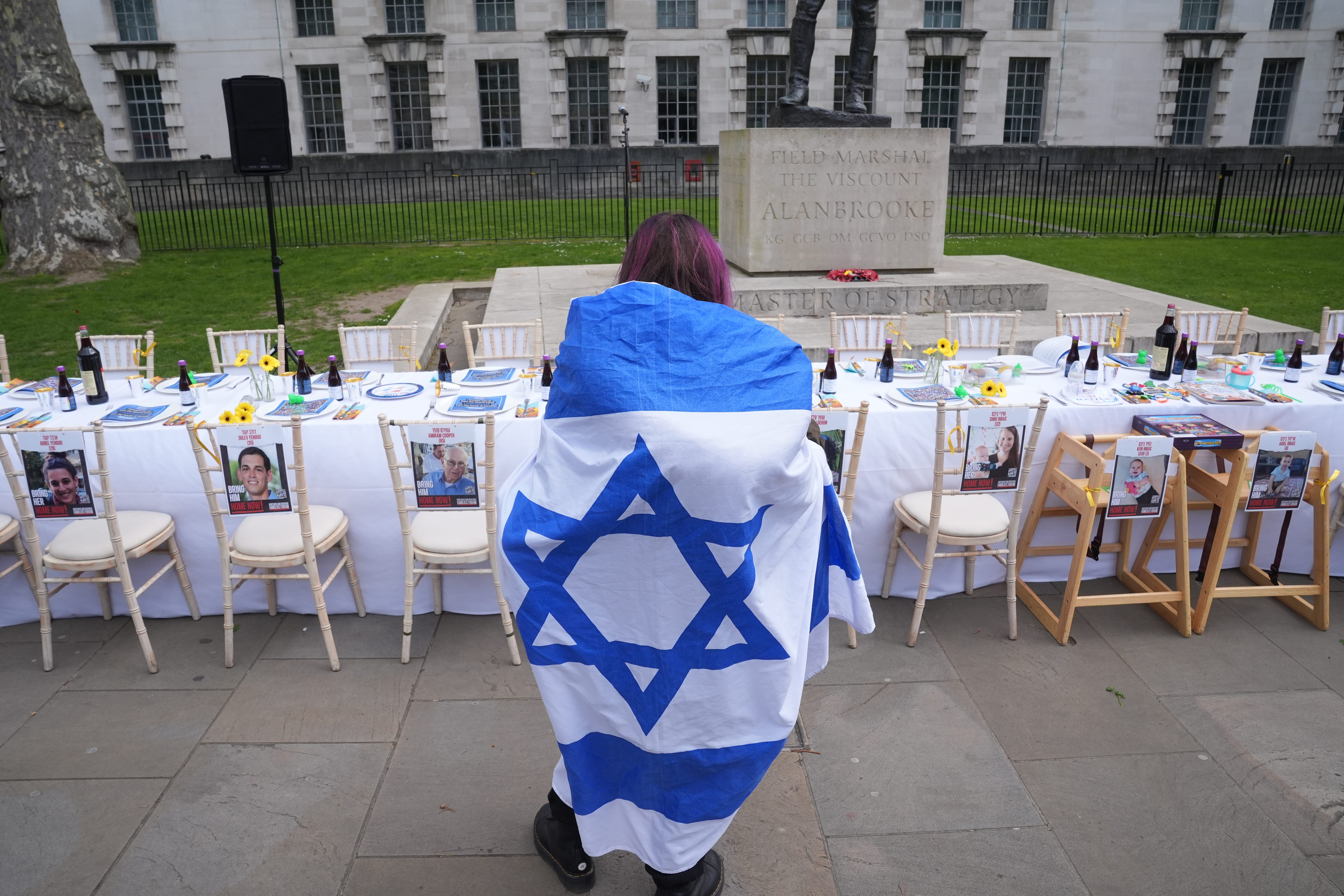 The Empty Seder Table installation (Lucy North/PA)