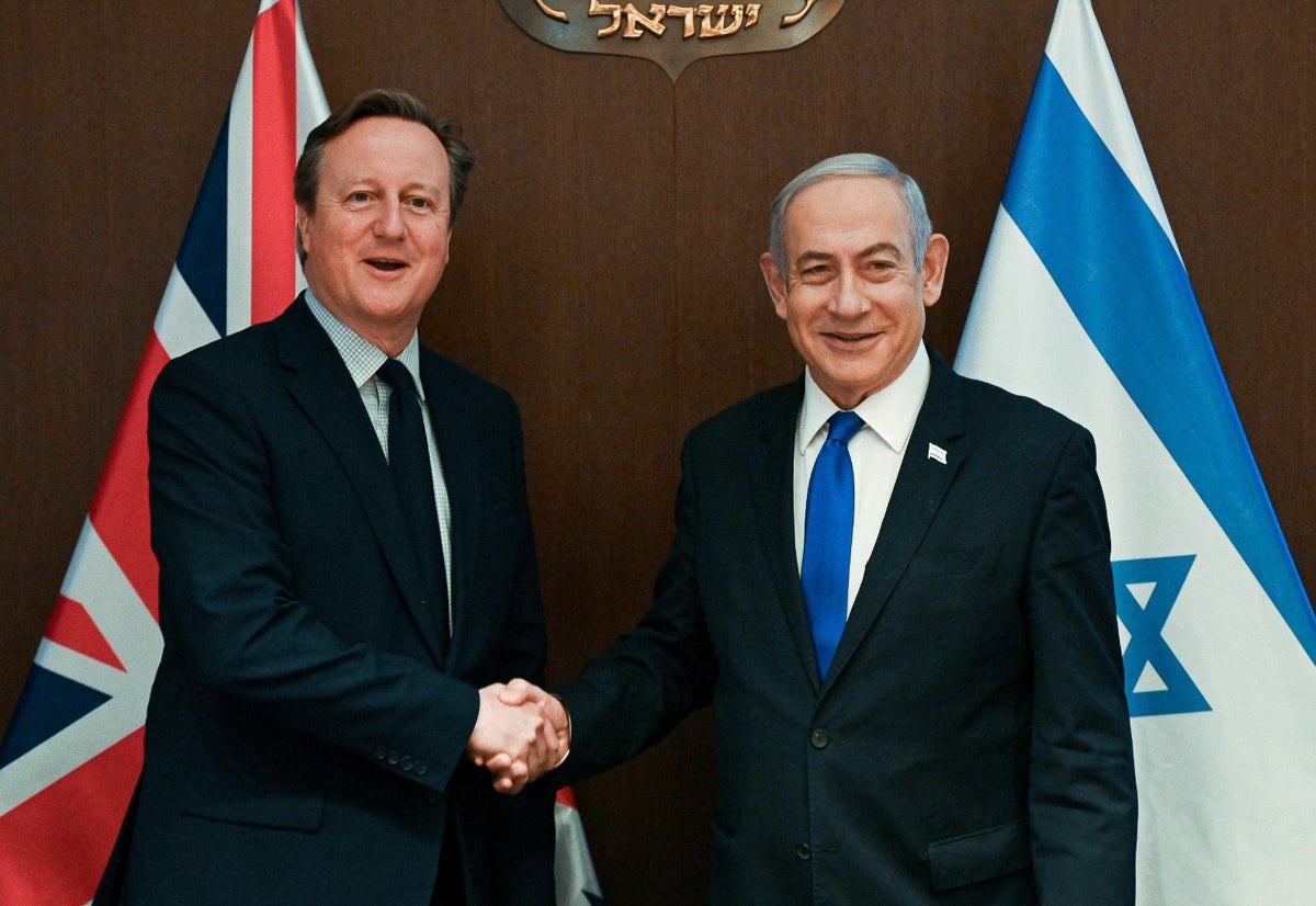 Cameron meets Netanyahu in Jerusalem as world leaders urge Israel not to retaliate after Iran attack