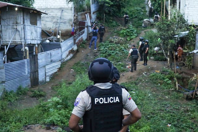 AP EXPLICA ECUADOR-CONSULTA SEGURIDAD