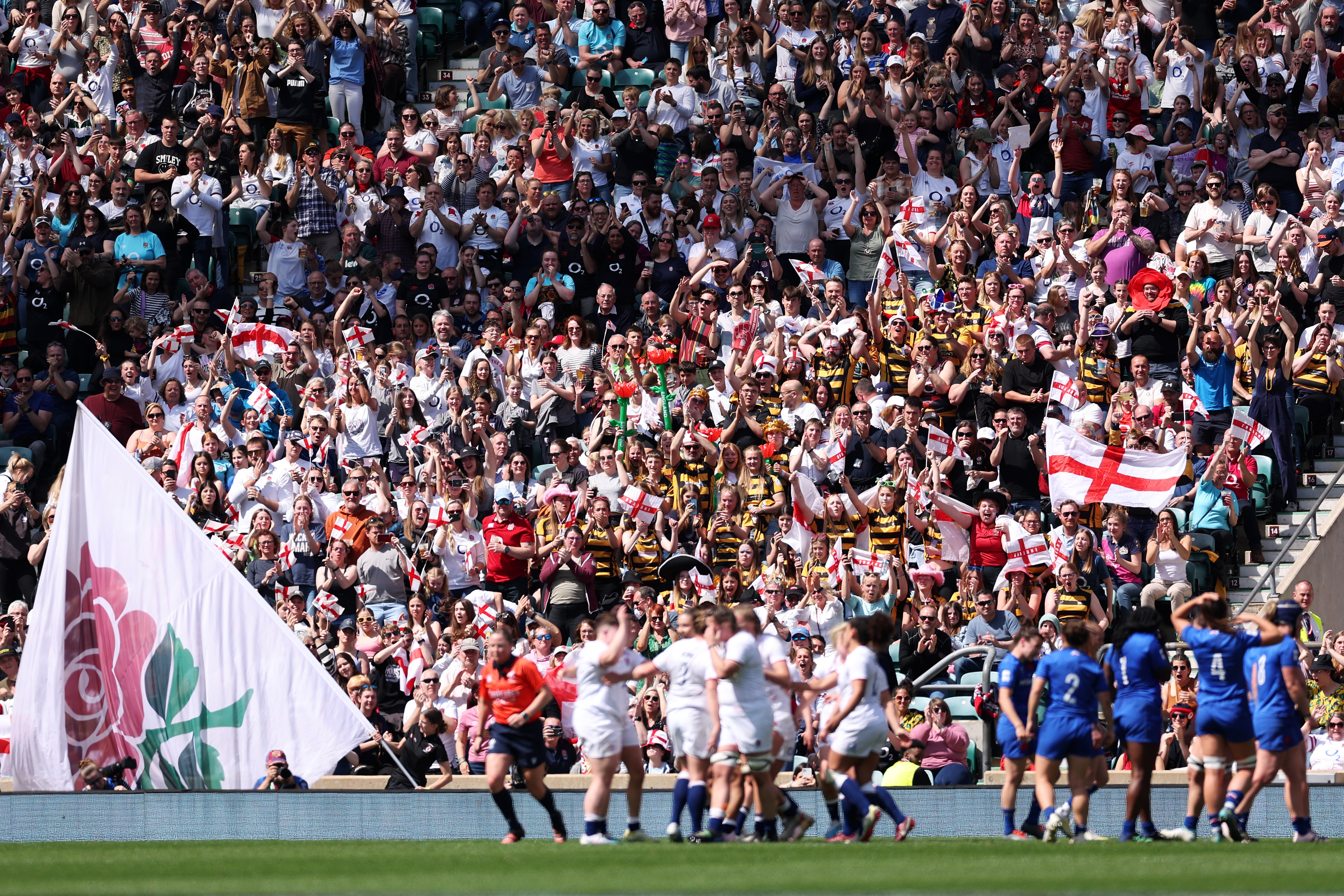 The Red Roses return to Twickenham with another big crowd expected