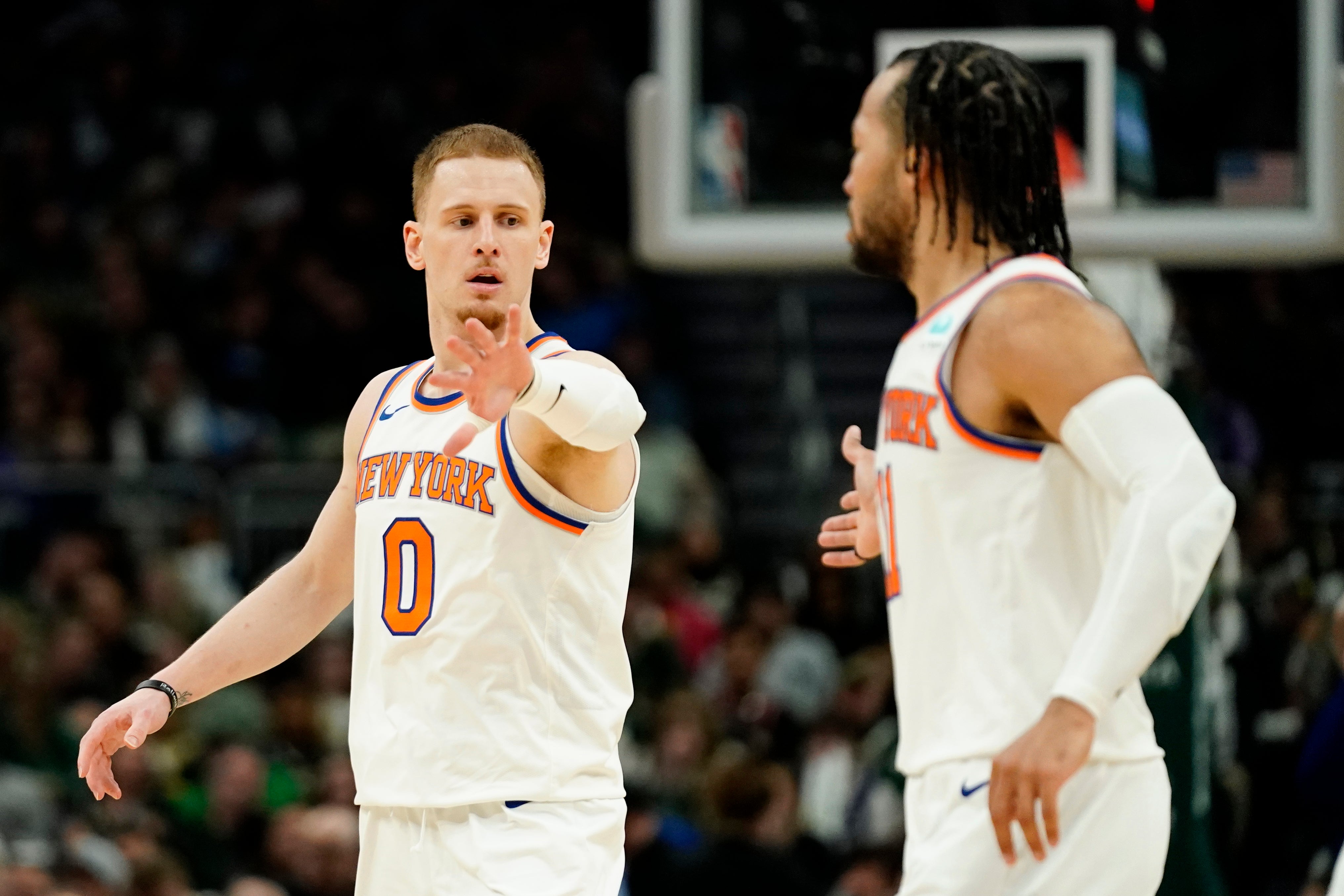 Knicks Bucks Basketball