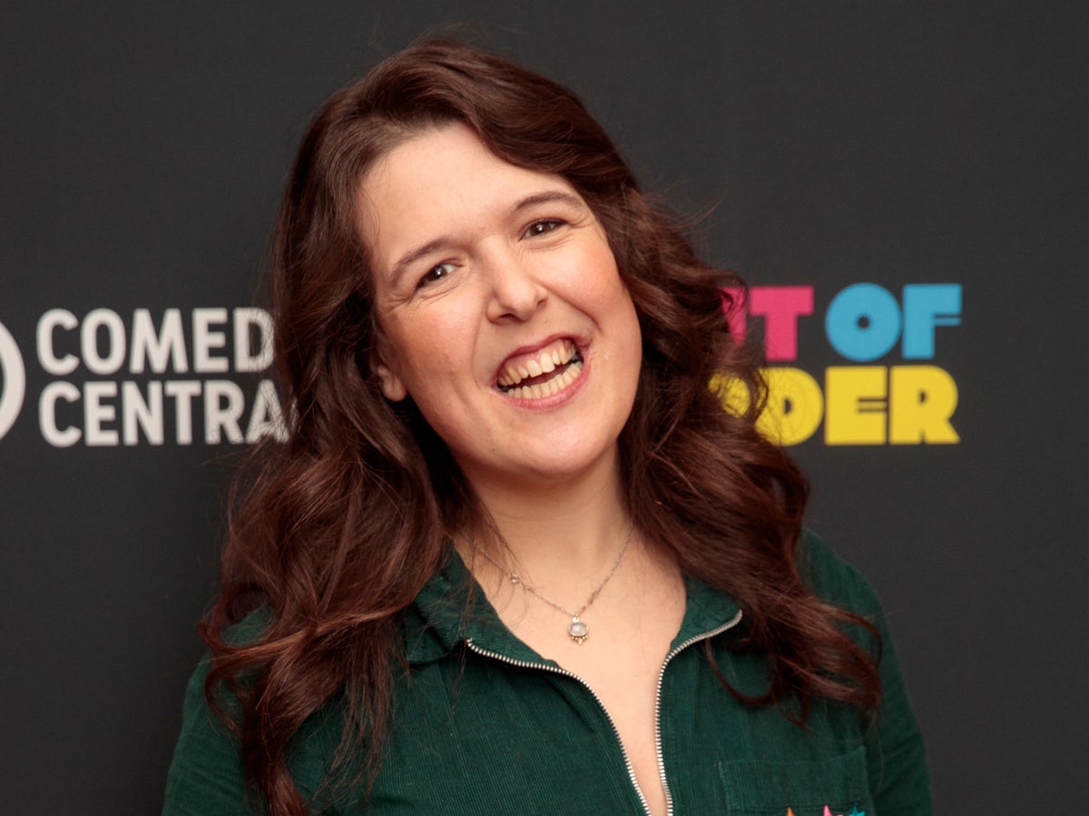 Rosie Jones says she's overcome 'internalised ableism' to take on London Marathon | The Independent