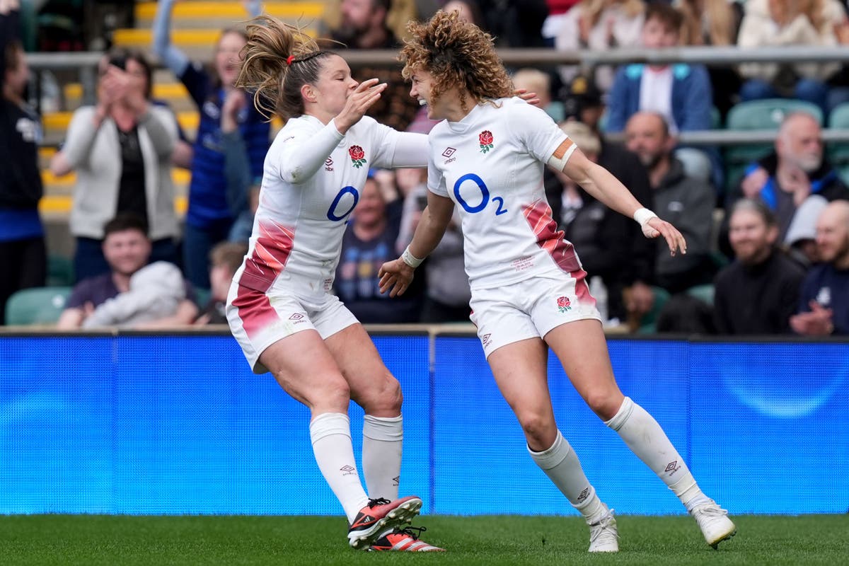 England overwhelm Ireland to keep Six Nations title hopes firmly on track