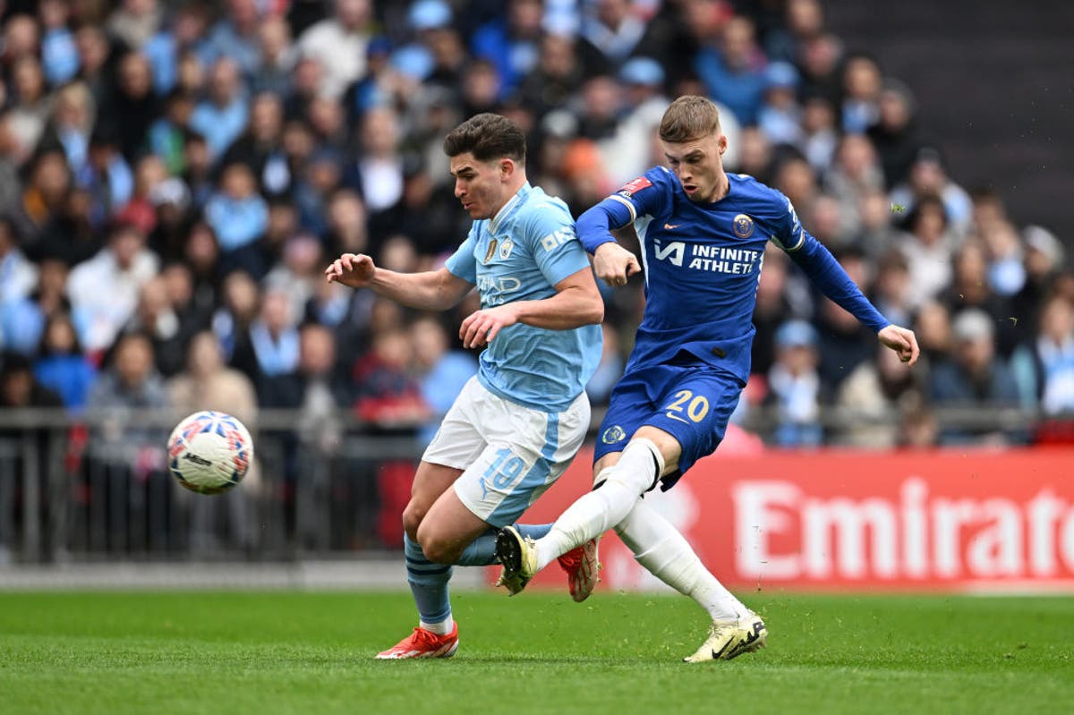 Manchester City vs Chelsea Live: FA Cup semi-final latest results and goals updates as Nicholas Jackson misses a huge chance
