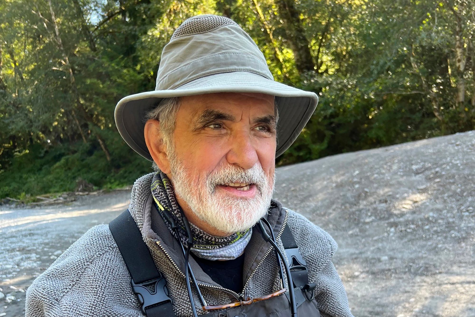 Longtime AP journalist, newspaper publisher John Brewer dies at age 76 - Vimarsana News