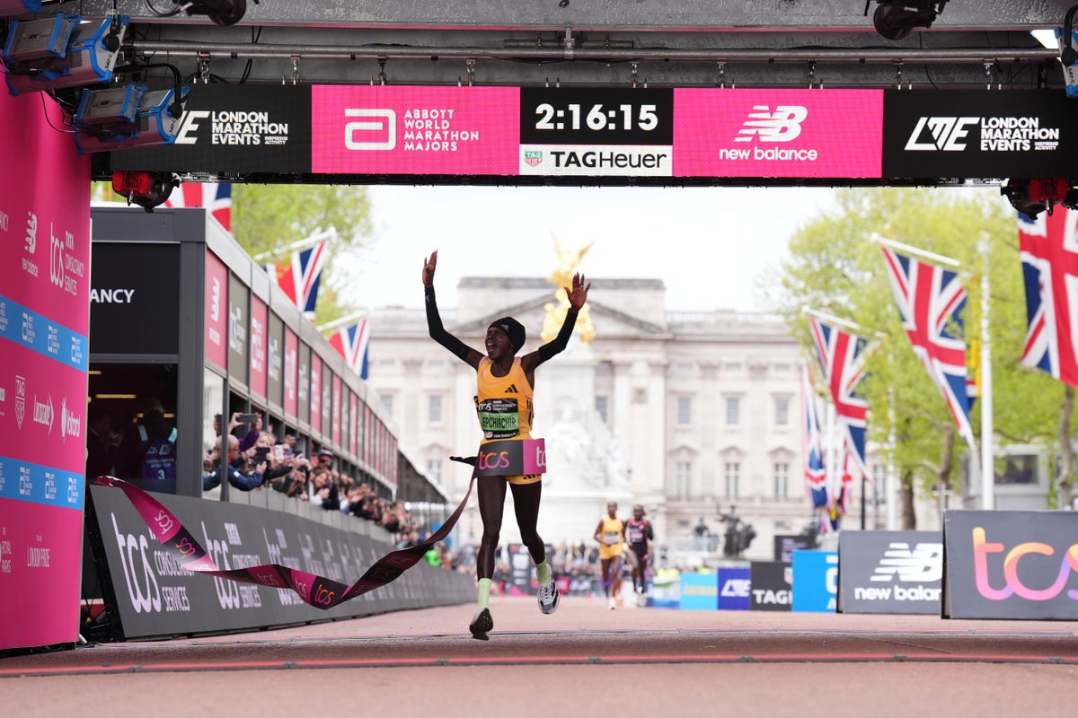 London Marathon 2024 results: Peres Jepchirchir breaks women's