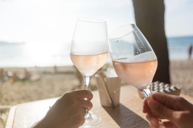 <p>Lighter wines, including rosé, are often desribed as feminine </p>