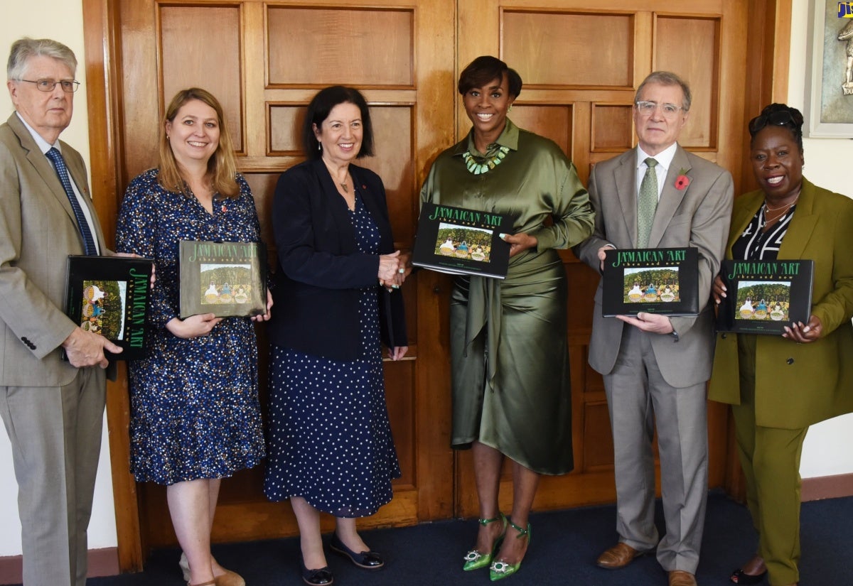 Juliet Holness, wife of Jamaican PM Andrew Holness and Speaker of the House of Representatives at the time, poses for a photograph with the group of British MPs during a courtesy call in Kingston, Jamaica (November 2023)
