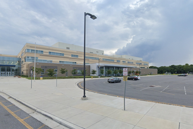 <p>Severna Park High School in Maryland was put on lockdown after threats of violence were placed at the school </p>