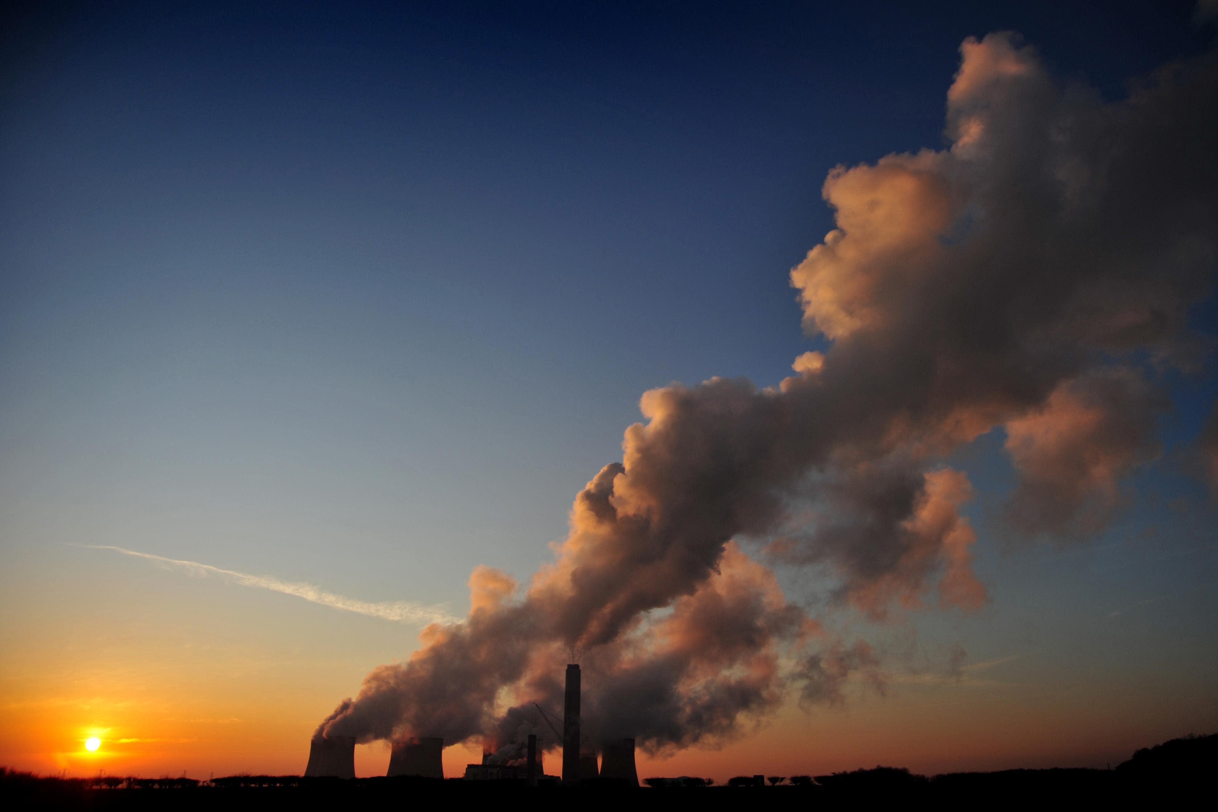 The sun sets over Ratcliffe on Soar Power Station near Nottingham (Matthew Vincent/PA)