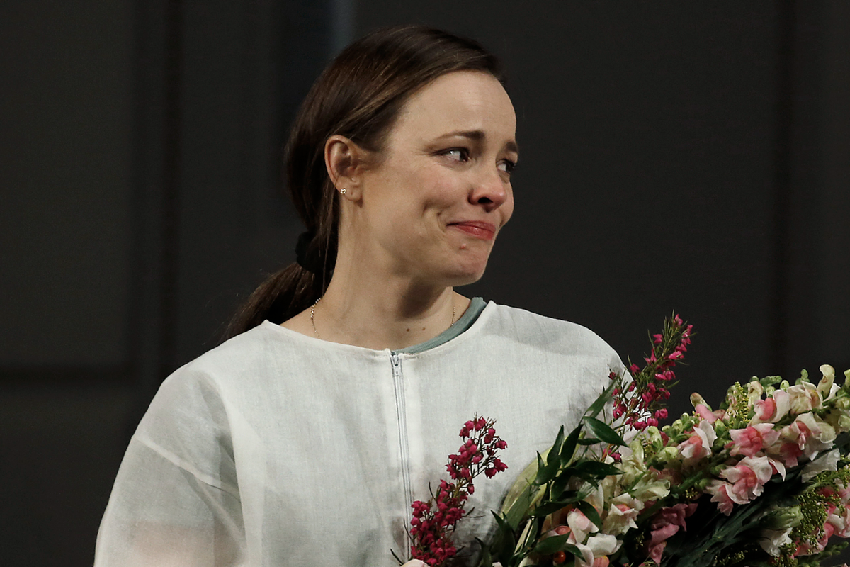 Rachel McAdams allegedly heckled by fan during opening night of Broadway debut Rachel McAdams allegedly heckled by fan during opening night of Broadway debut