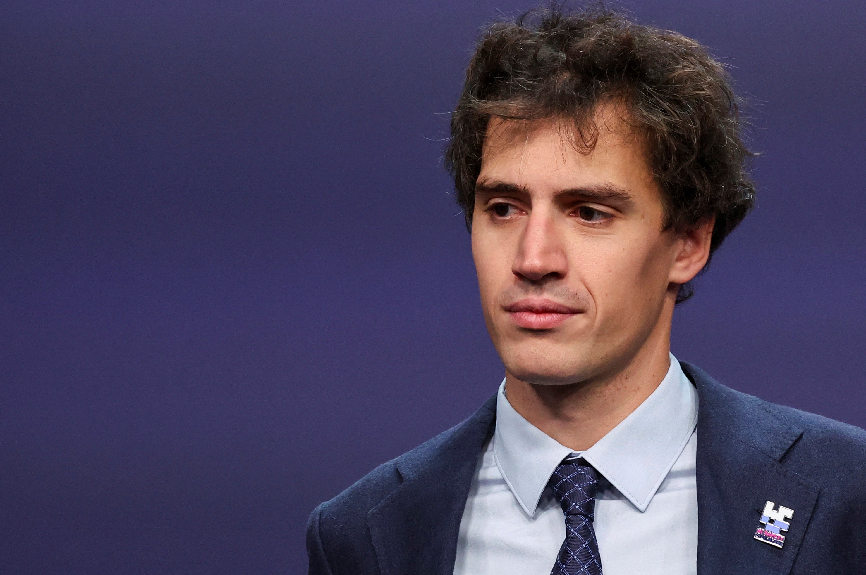 REINO UNIDO-MICROSOFT AMAZON-INTELIGENCIA ARTIFICIAL